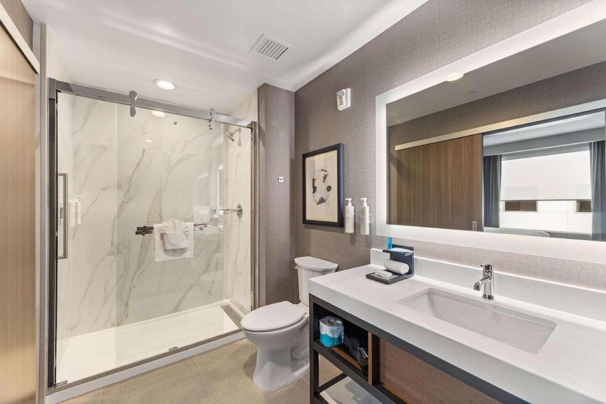 Hotel Embassy By Hilton Colinas