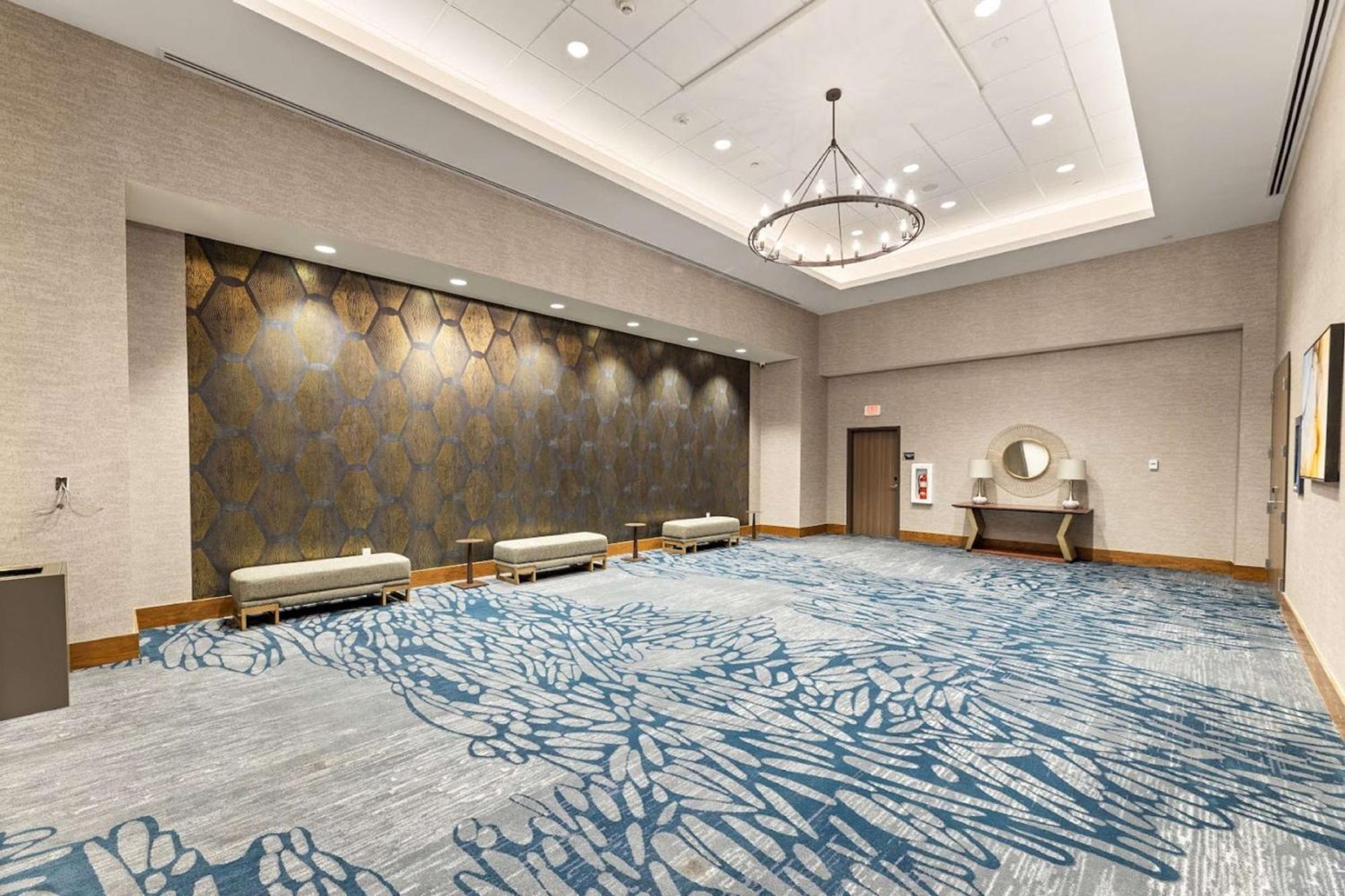 Embassy By Hilton Colinas 4*