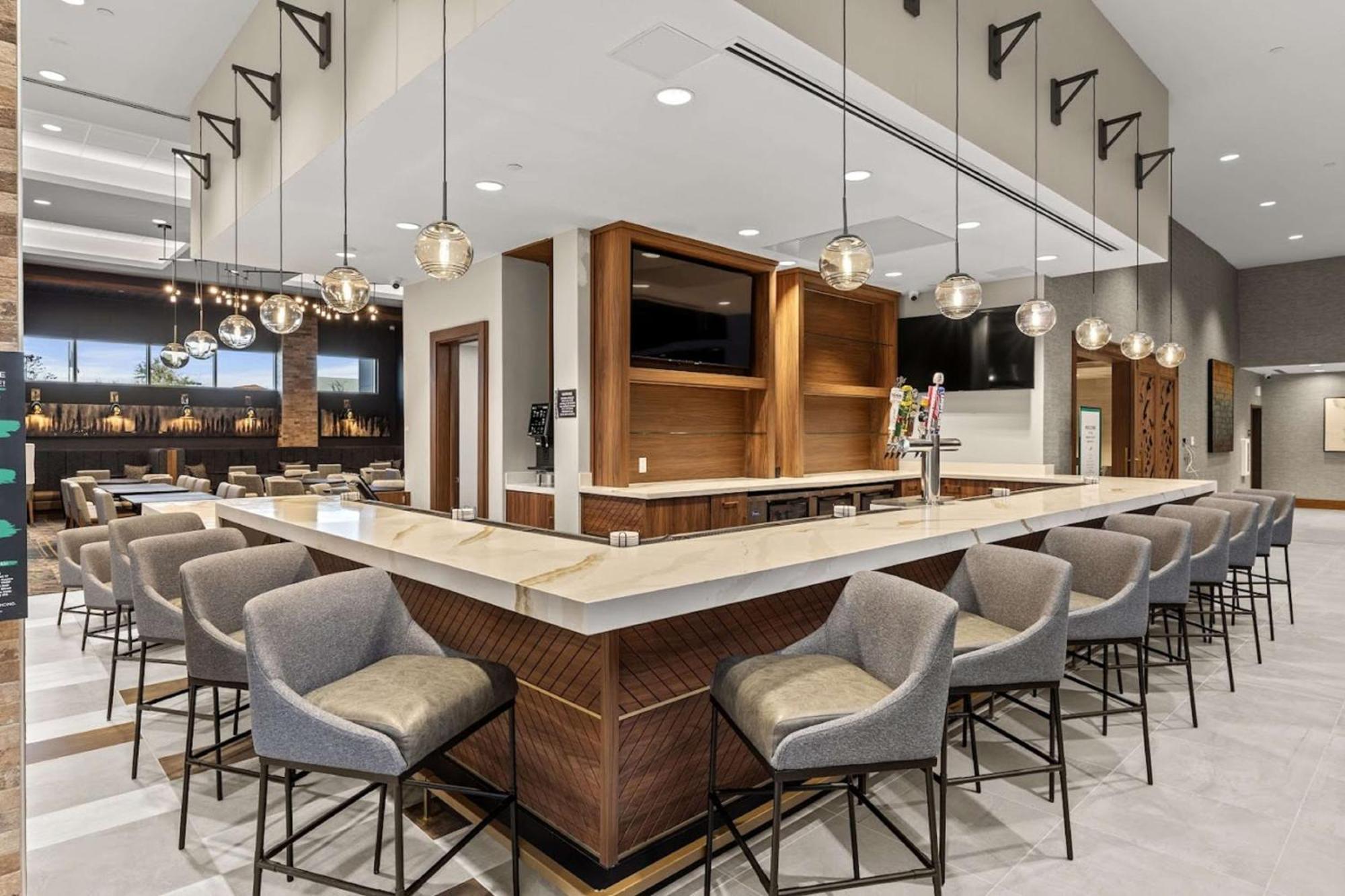 Embassy By Hilton Colinas 4*