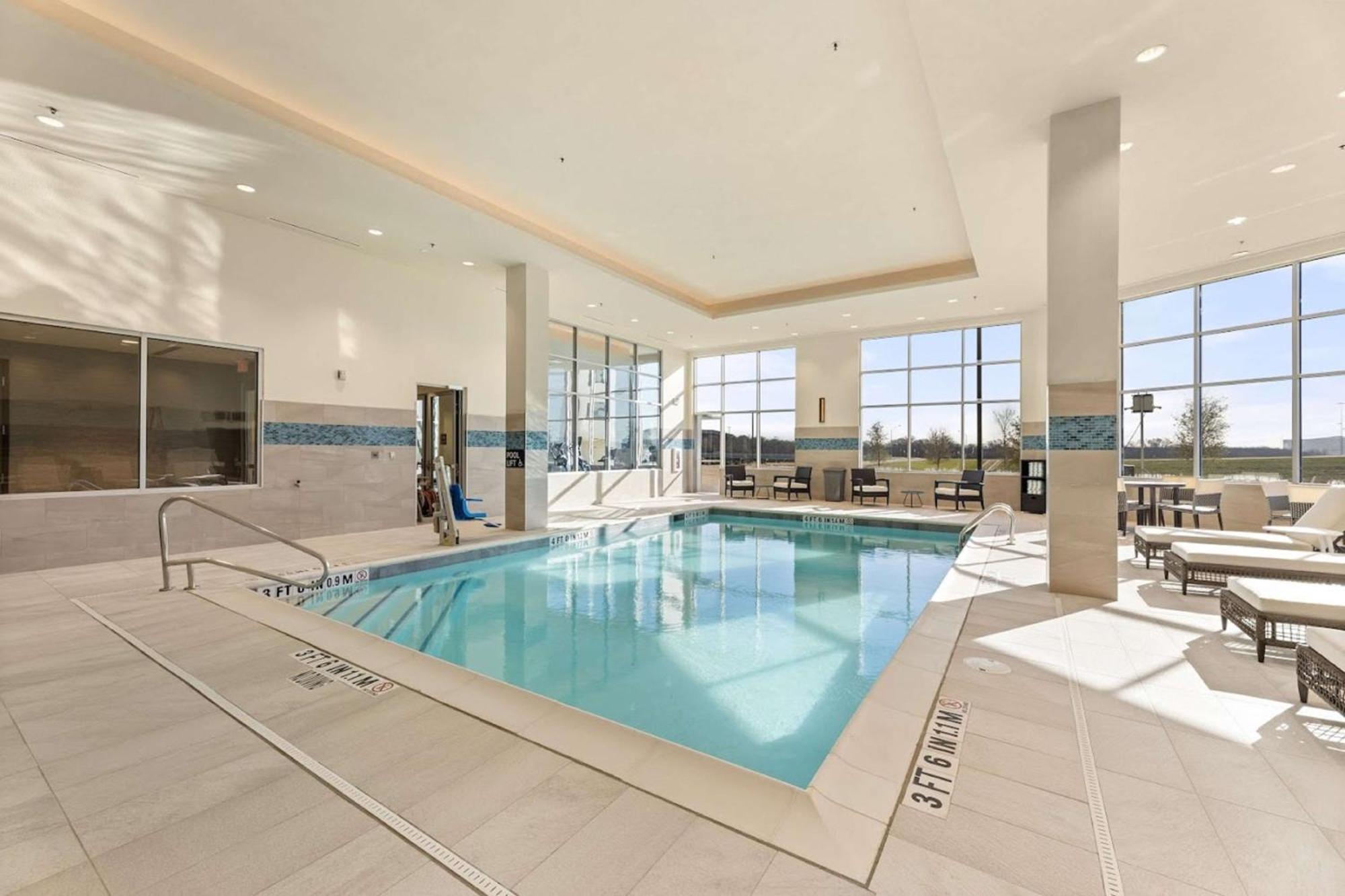 Embassy By Hilton Colinas Hotel